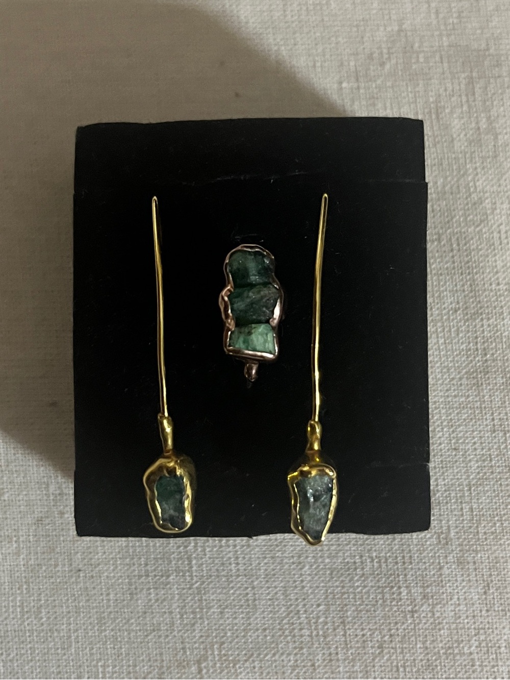 Ringcrush 24K Gold Filled Emerald Rose Gold Ring & Yellow Gold Drop Earring Set